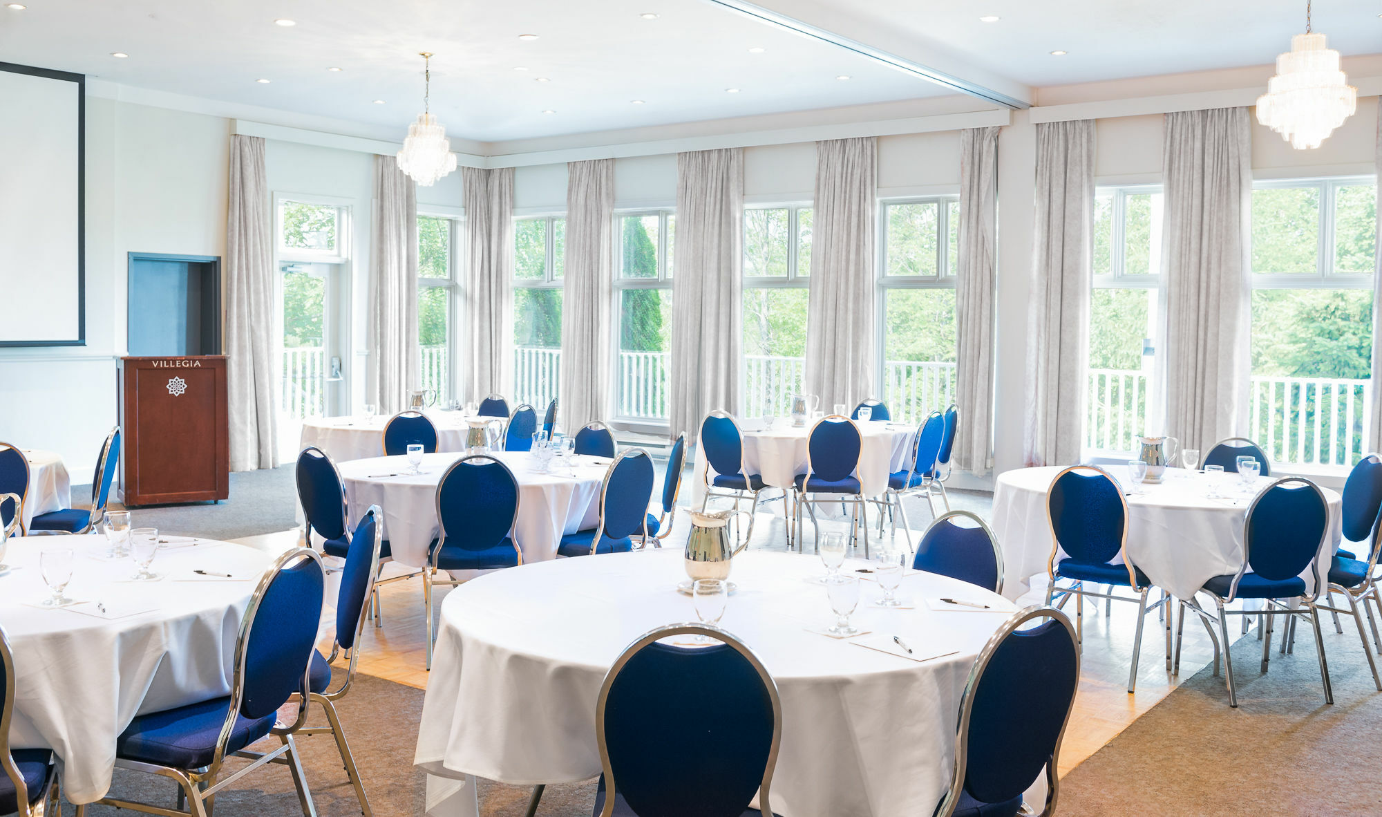 Manoir Des Sables Hotel & Golf Magog Esterno foto