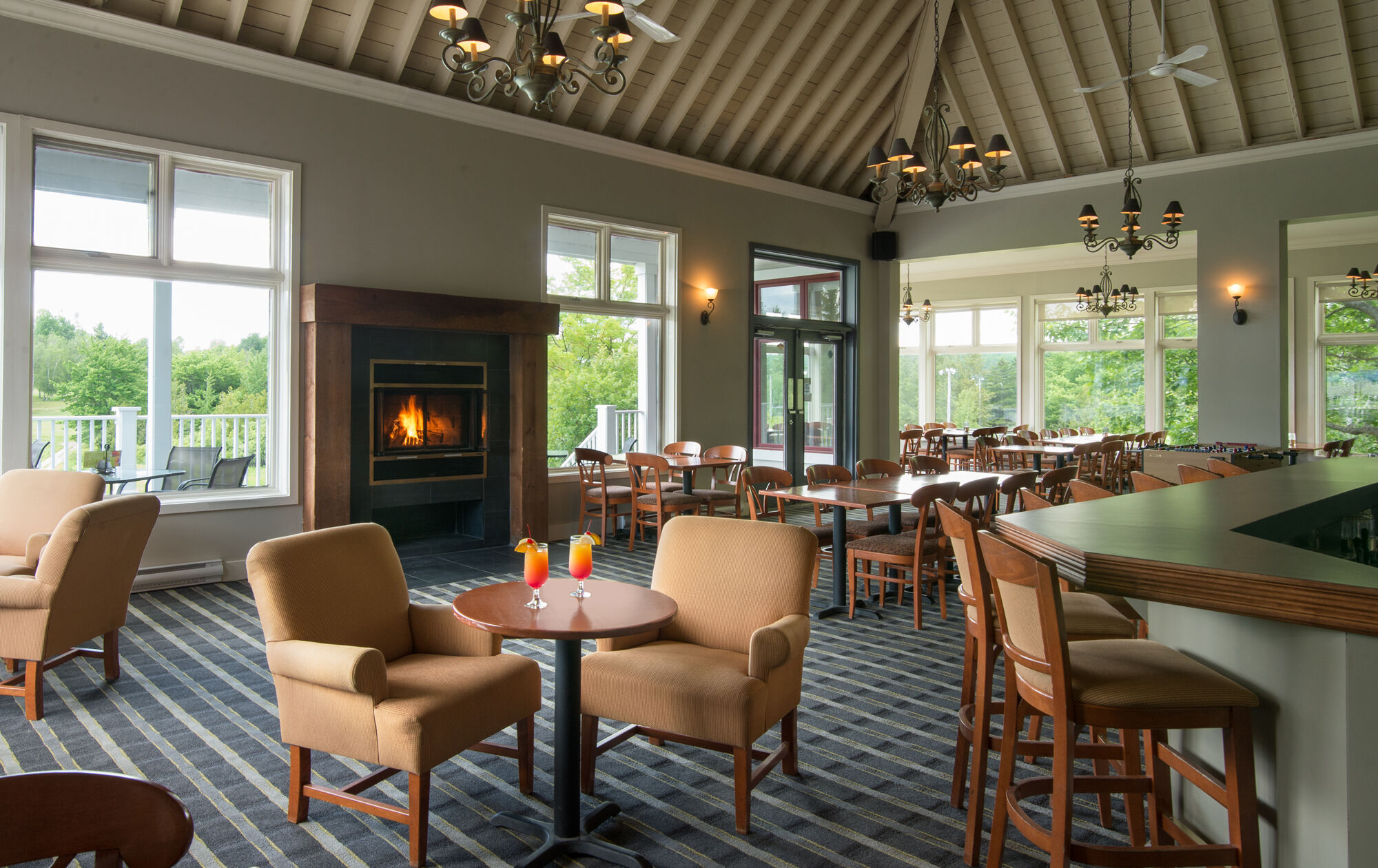 Manoir Des Sables Hotel & Golf Magog Esterno foto